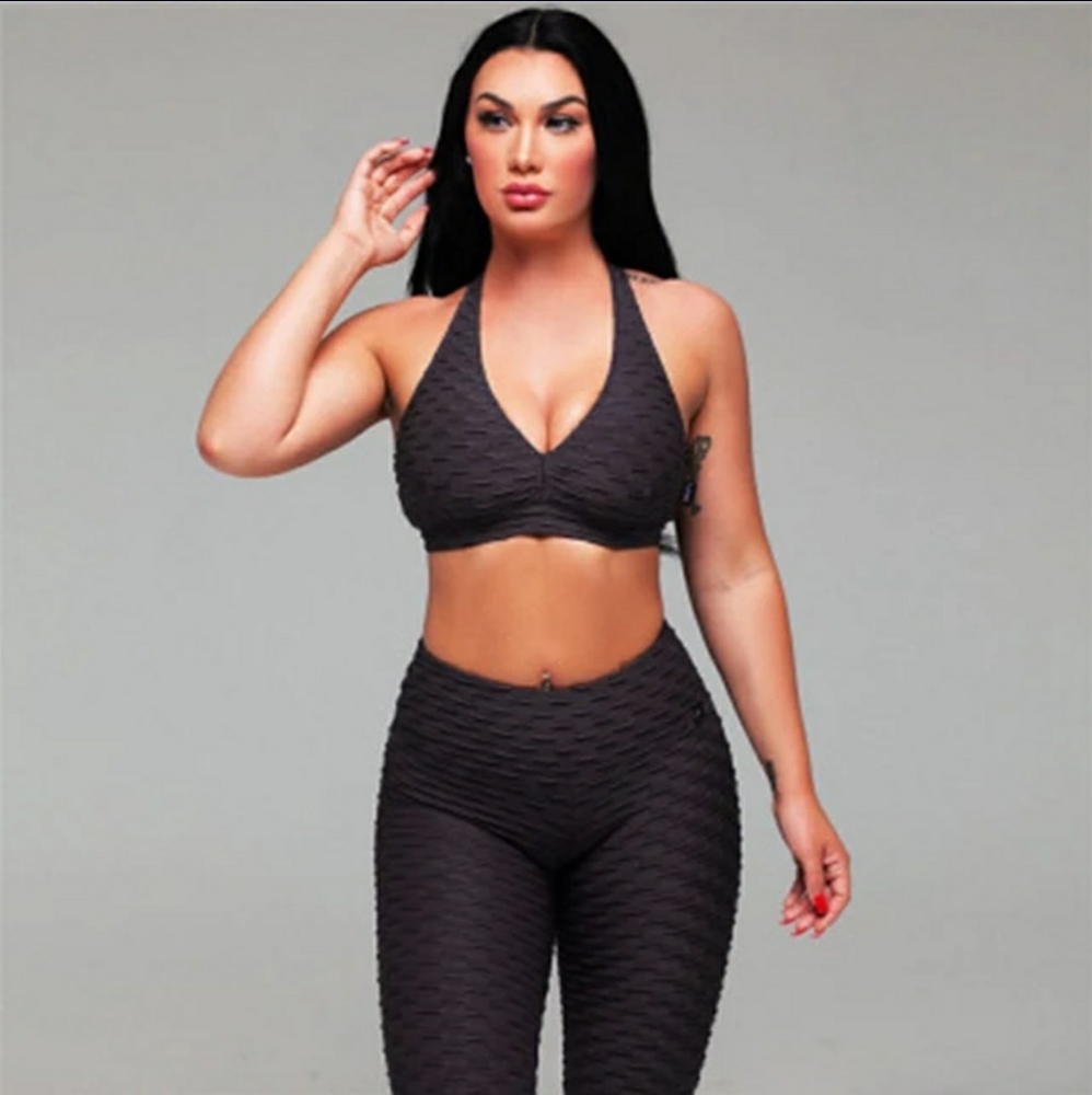 New Women 2-piece Sexy Yoga Set in a Size Medium - Picture 5 of 5